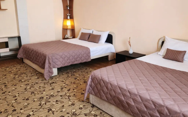 Апартаменты Аврора шестиместные (id 128)