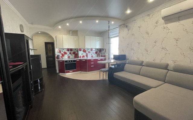 V Tsentre Sochi Flat