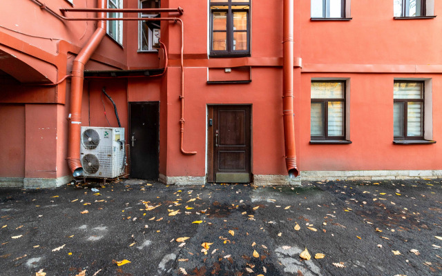 Petrogradka 1 Flat