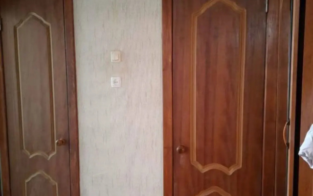 Na Molodyozhnoy 8 Flat