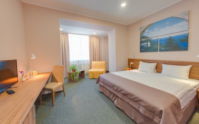 Platov na Dubovskogo Hotel