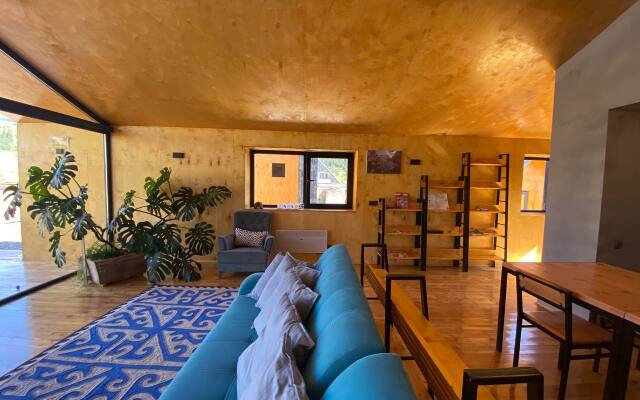 Peak Lodge Living Quarters
