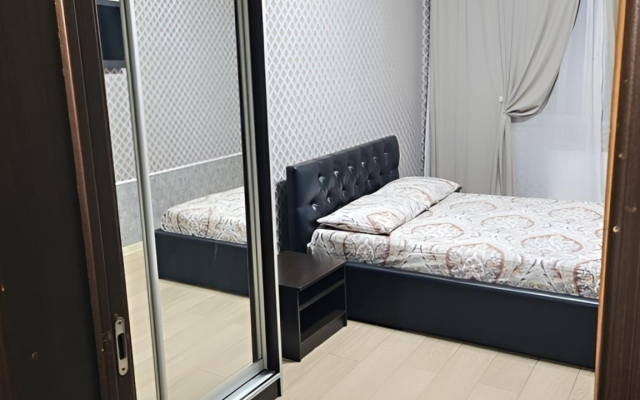Anzheli Apartments