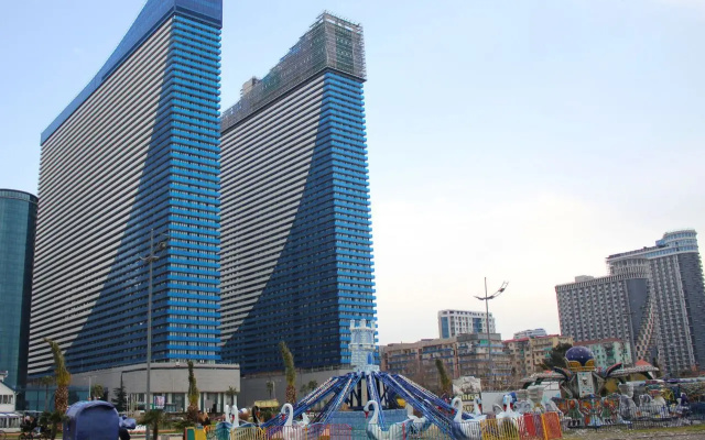 Апарт-отель Orbi City Batumi Sea View