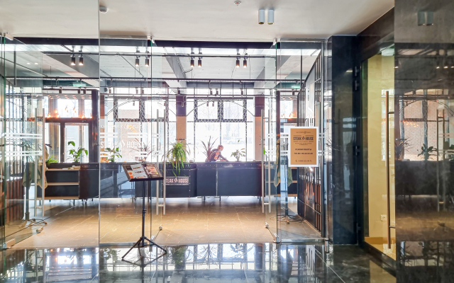 Апартаменты Видовая Студия в КМ Тауэр Плаза