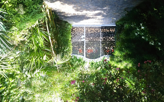 Milana Guest house