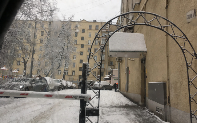 Kvartira u Kremlya s 2-spal'nyami i gostinoy Shikarnyy vid