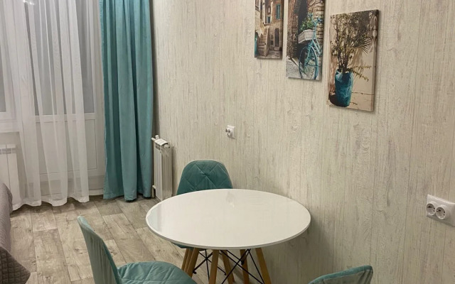 Odnushka Vozle Futbolnogo Manezha Apartments