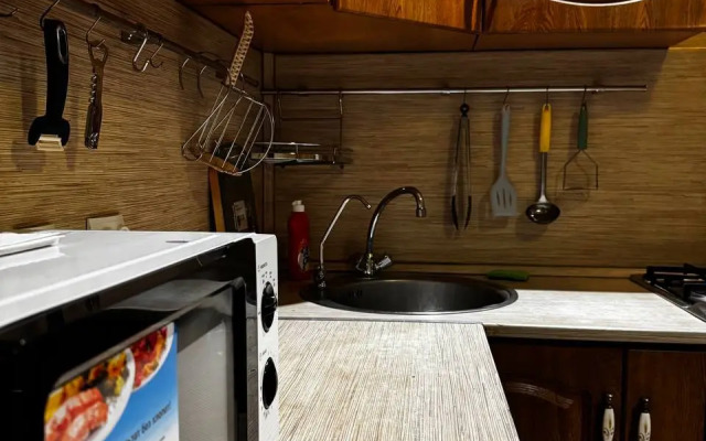 Dvukhkomnatnaya Kvartira V Tsentre Goroda Flat