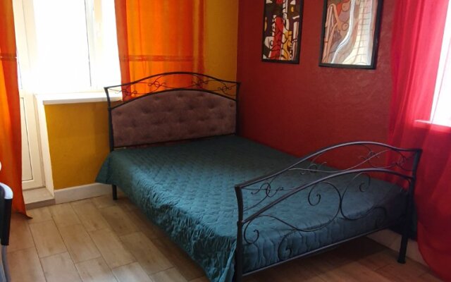 Kvartira U Trts Kristall Apartments