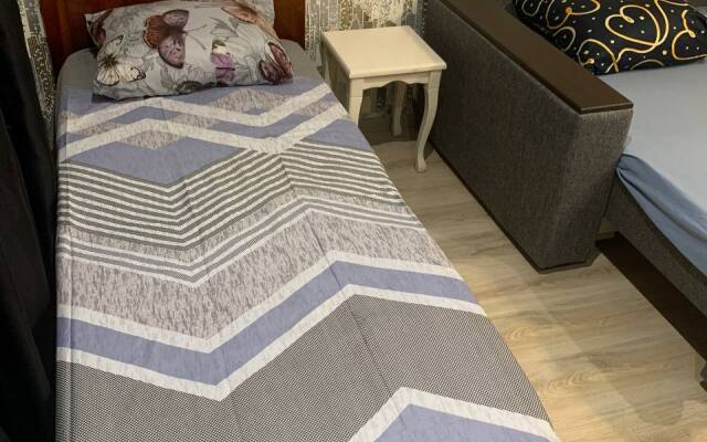 Krylova 2A Flat
