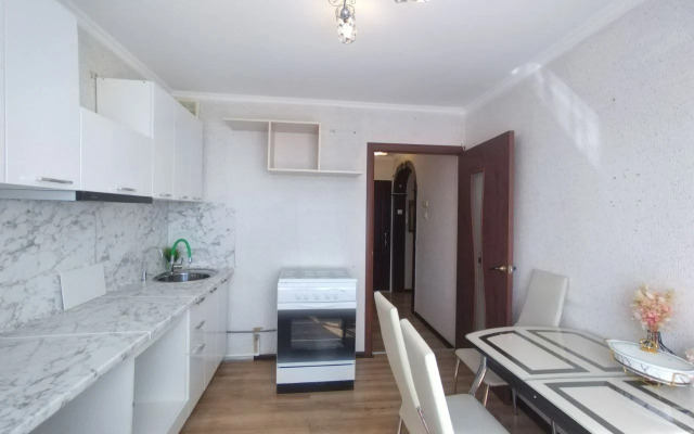 Vmestitelnaya I Uyutnaya 2 Komnatnaya Flat