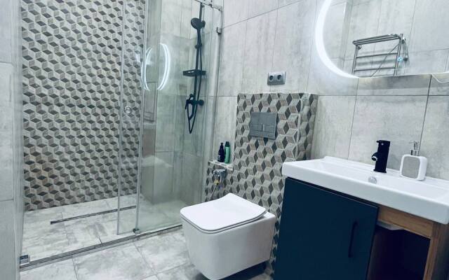 Апартаменты Тигровая 16А