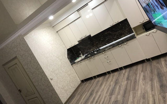 Studiya V Novostroyke Na Pervom Etazhe Apartments