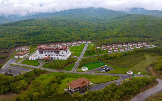 Shabran Wellbeing Resort