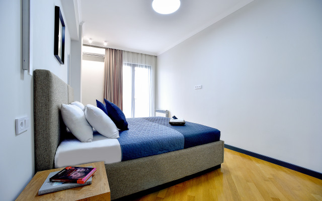 CheckInn Apartments