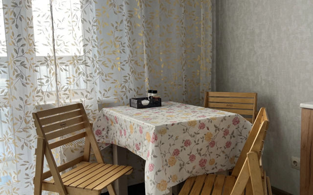 Квартира Студия на Космической 4г