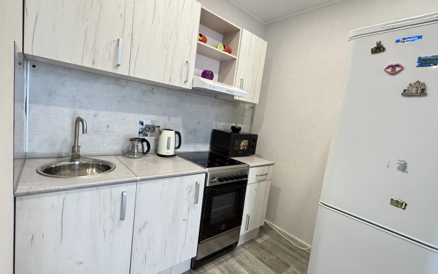 Murena, V Spalnom Rayone Flat