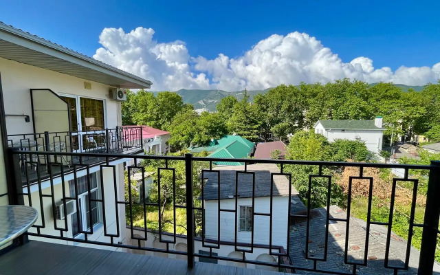 Adel Guest House