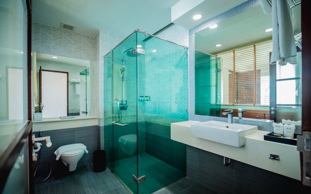 KC Resort & Over Water Villas Hotel