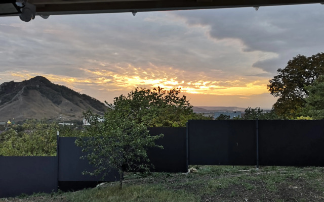 Orlinoye Gnezdo Guest house