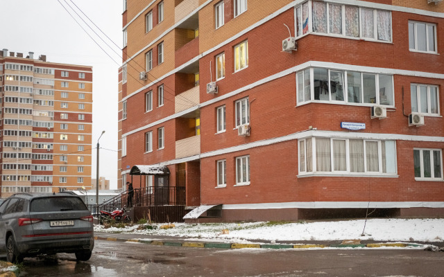 V tikhom rayone s khoroshim remontom Apartments