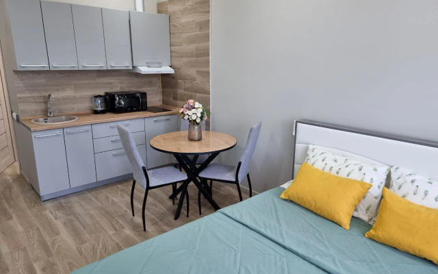 Studiya S Basseynom Zhk Morskoy Kvartal G8 Flat
