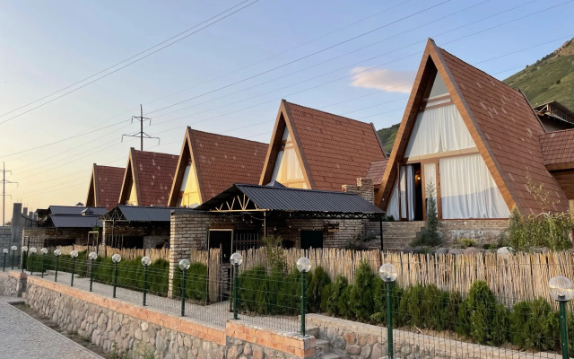 Resort Balandda Chimgan