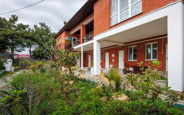 Ninel Guest House