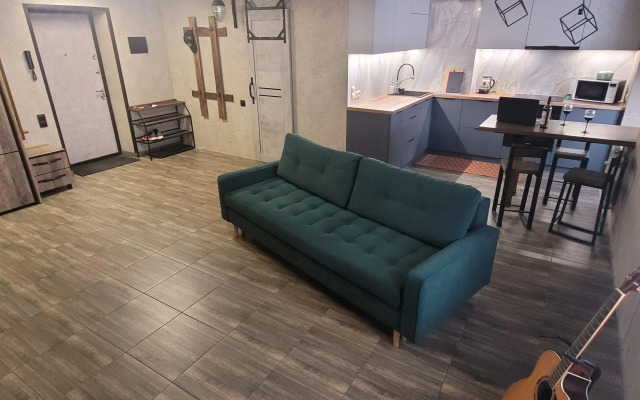 Loft V Tsentre Bresta Flat