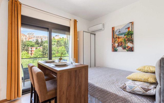 Summer Nest Studio in Becici Apartments