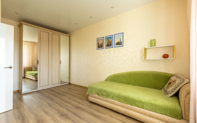 Квартира Уютная у Метро Рыбацкое