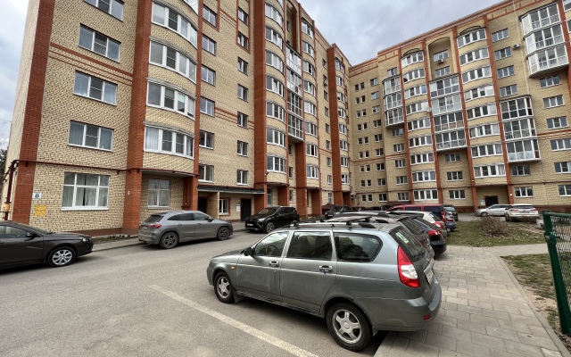 Na Lomonosova U Vokzala Flat