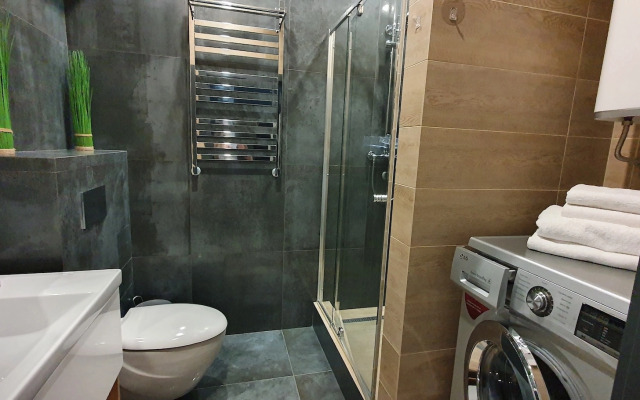 Апартаменты на улице Сенявина 5