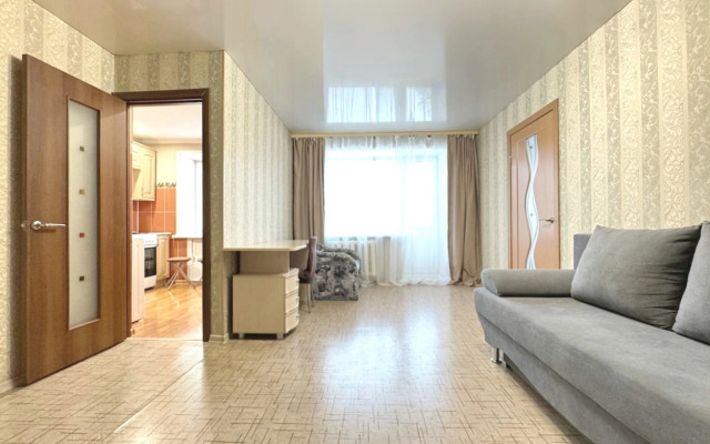 Квартира двухкомнатная в центре на Дзержинского рядом с РИАцентром