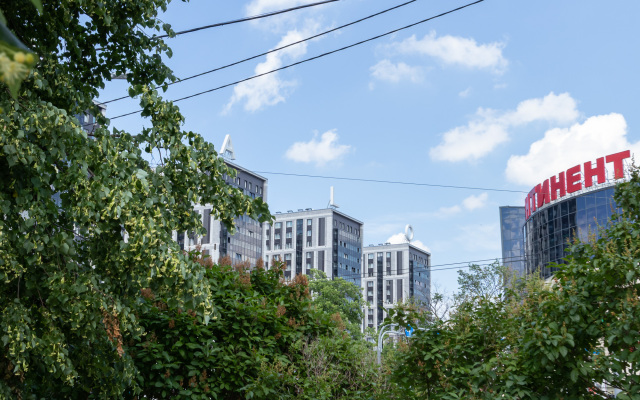 Uyutnaya Studiya U Metro Bukharestskaya Flat