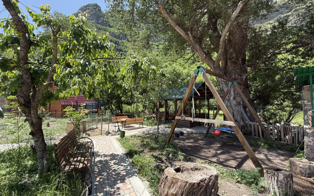 Qarup House Resort