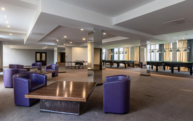 Azimut Park Hotel& SPA Repino
