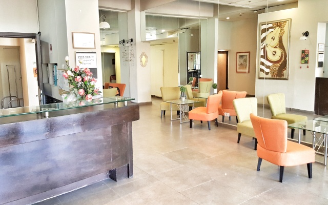 Pearl Of The Valley Hotel