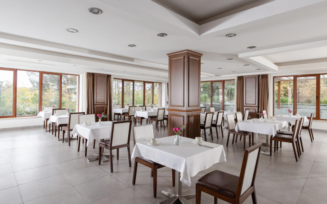 Chinar Health Hotel Naftalan Hotel