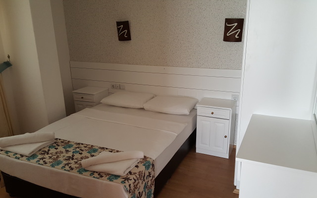 Chronos Beach Otel