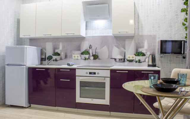 Апартаменты Уютные 1-комнатные на Июльских Днях д. 1 к. 2