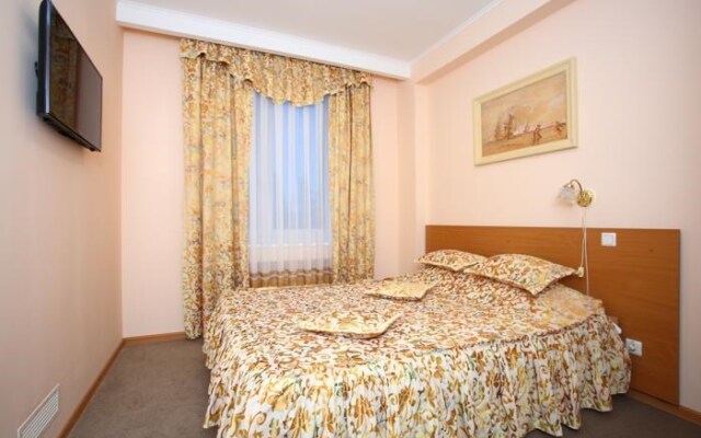 Rossiya Hotel