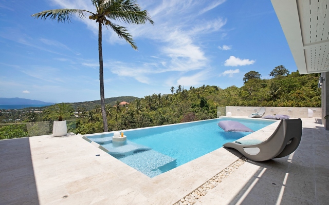 55 Stylish SeaView Villa