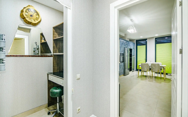 Sea View VIP on Sabah Residence Apartments