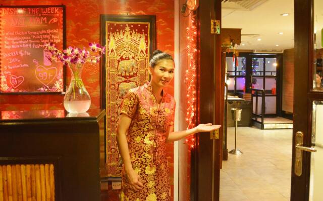 Arabian Courtyard Hotel & Spa