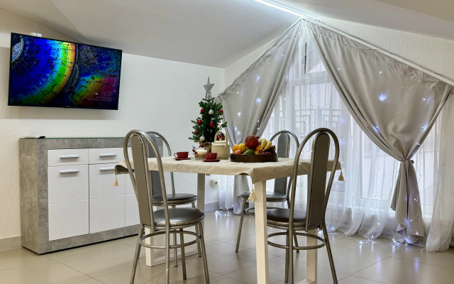 Апартаменты №5 Джуниор на мансардном этаже