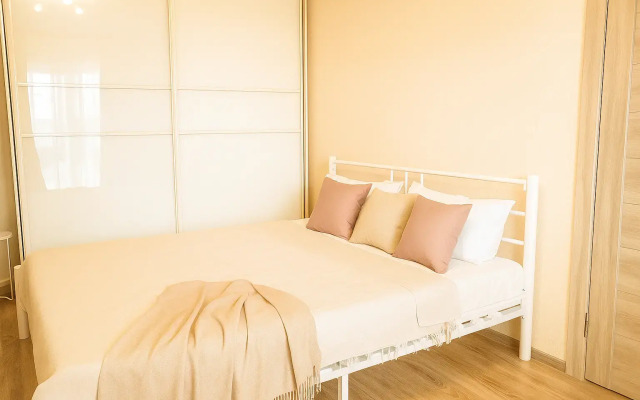 Квартира Неотель Видовая рядом с ТРЦ Галерея Чижова