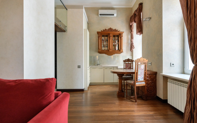 Квартира Двухуровневая, дизайнерская с парковкой и современным ремонтом