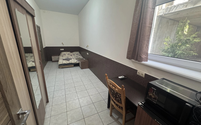 Valero Guest House